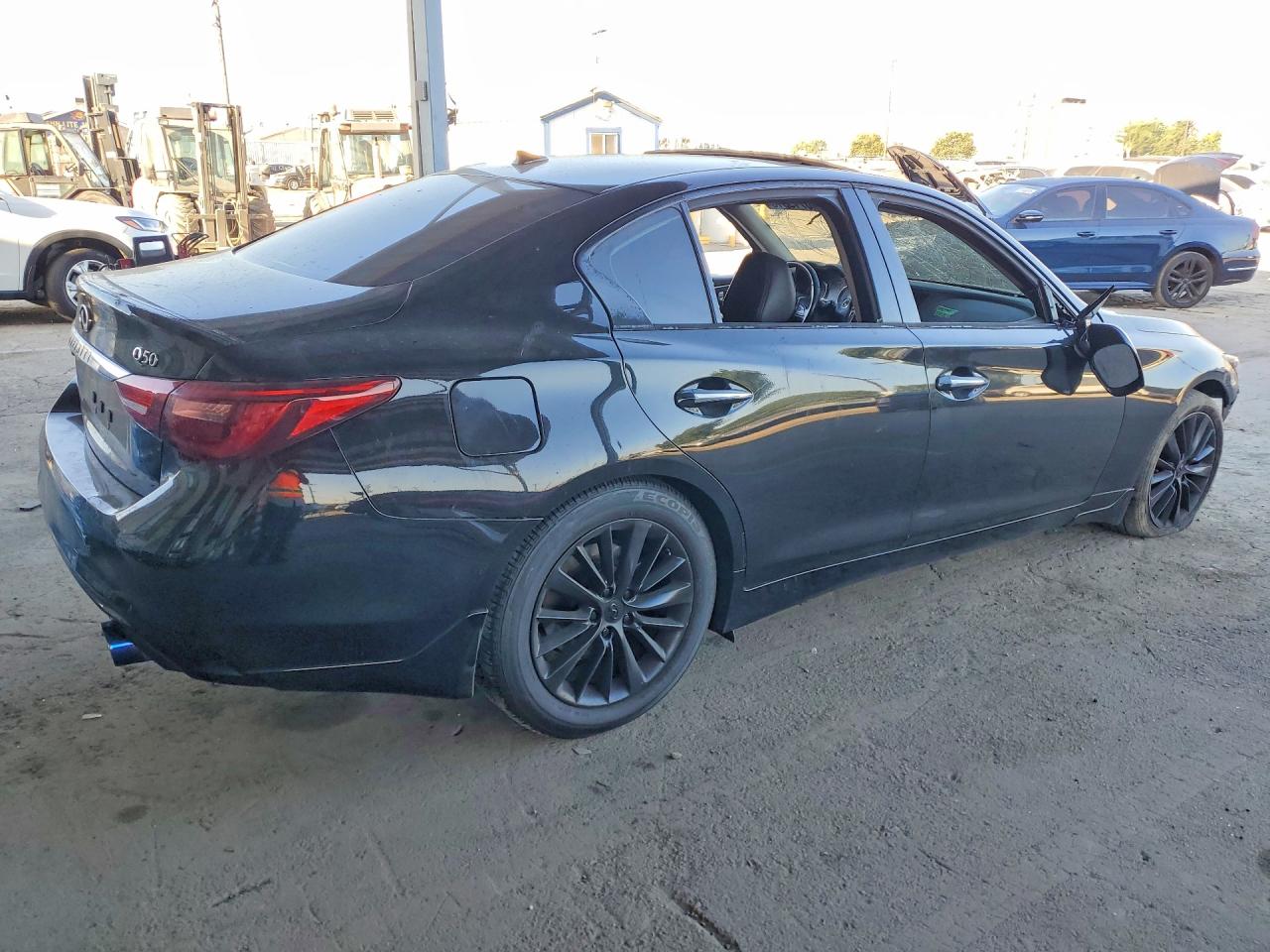 2018 INFINITI Q50 3.0T LUXE — снимка 3