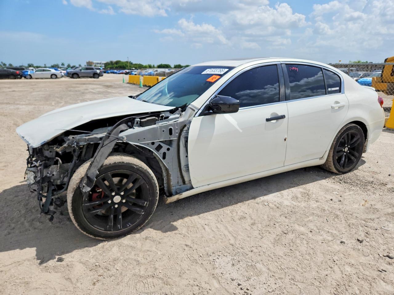 2013 INFINITI G37 BASE