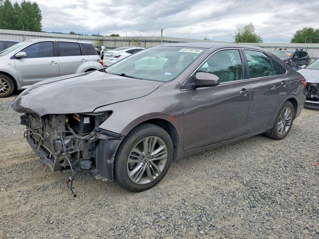 2015 TOYOTA CAMRY SE