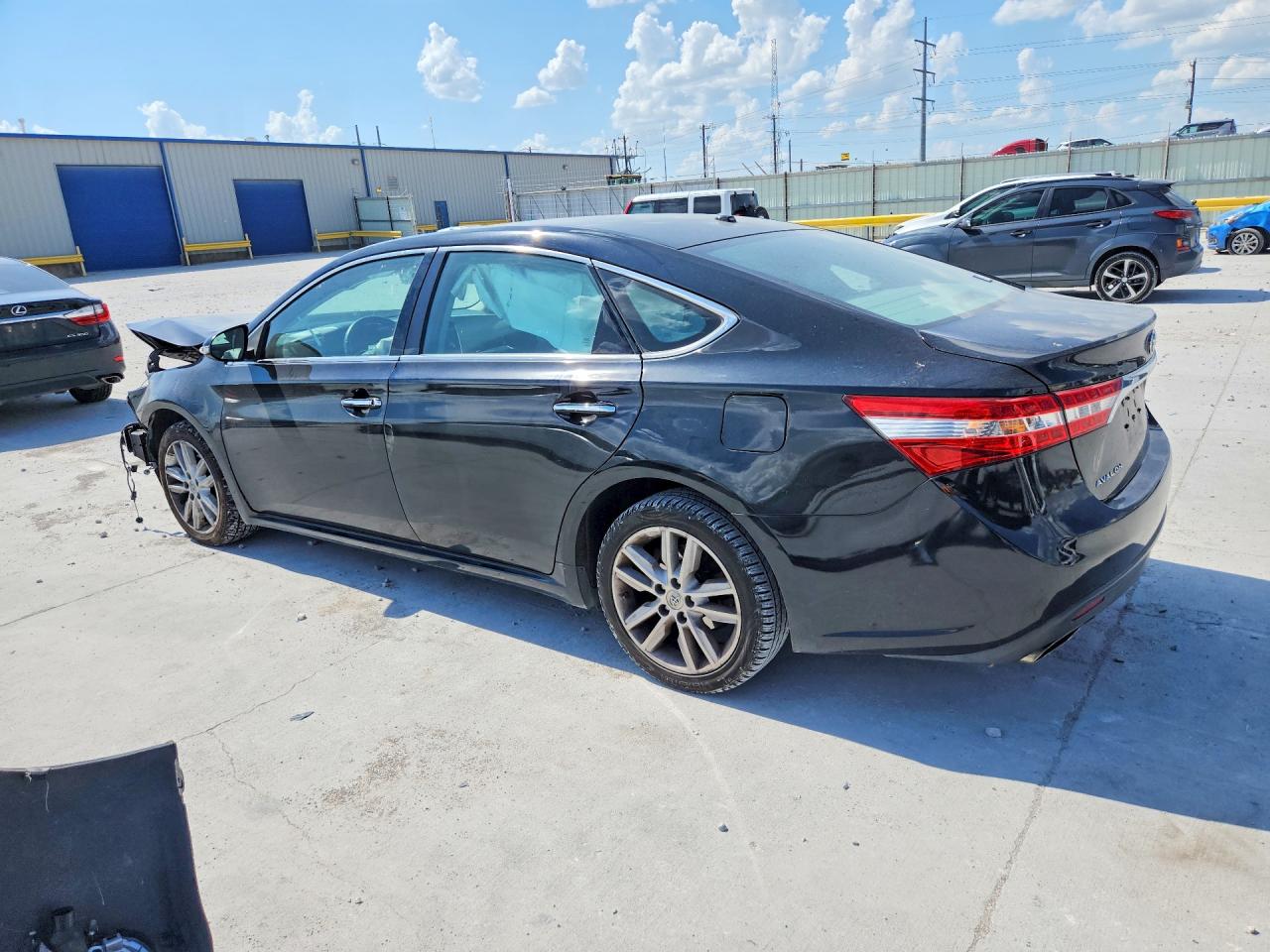 2015 TOYOTA AVALON XLE — снимка 2