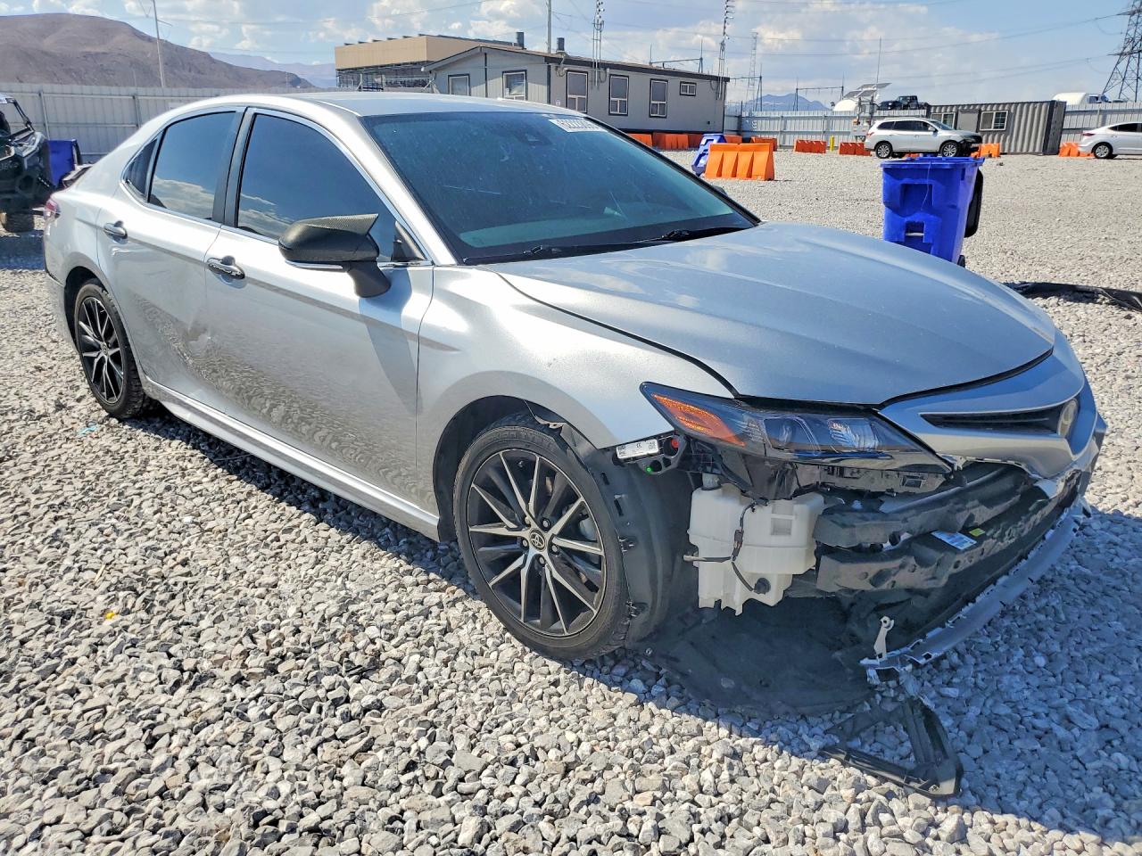 2022 TOYOTA CAMRY SE — снимка 4