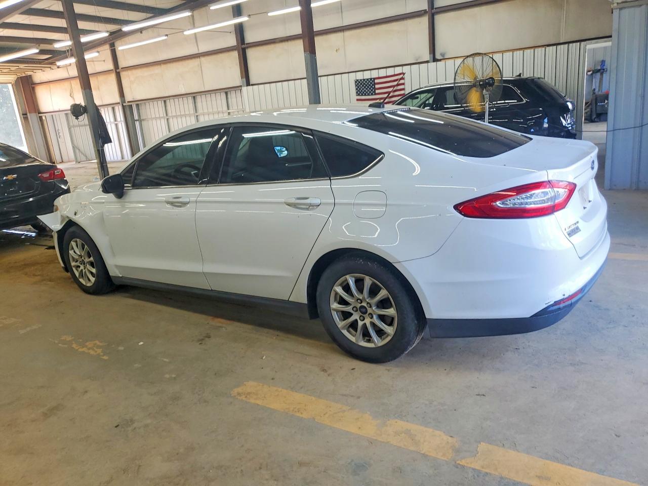 2015 FORD FUSION S — снимка 2