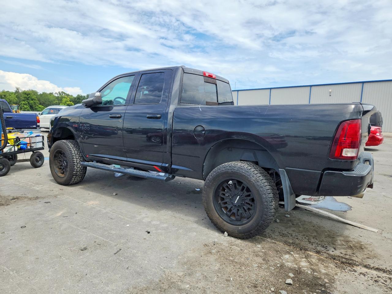 2016 RAM 1500 SPORT — снимка 2