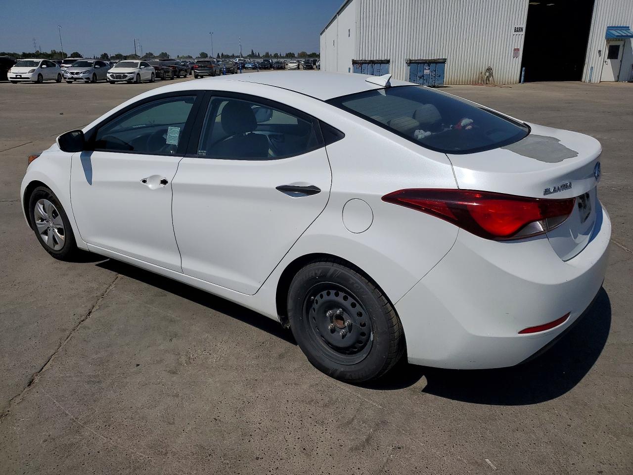 2016 HYUNDAI ELANTRA SE — снимка 2