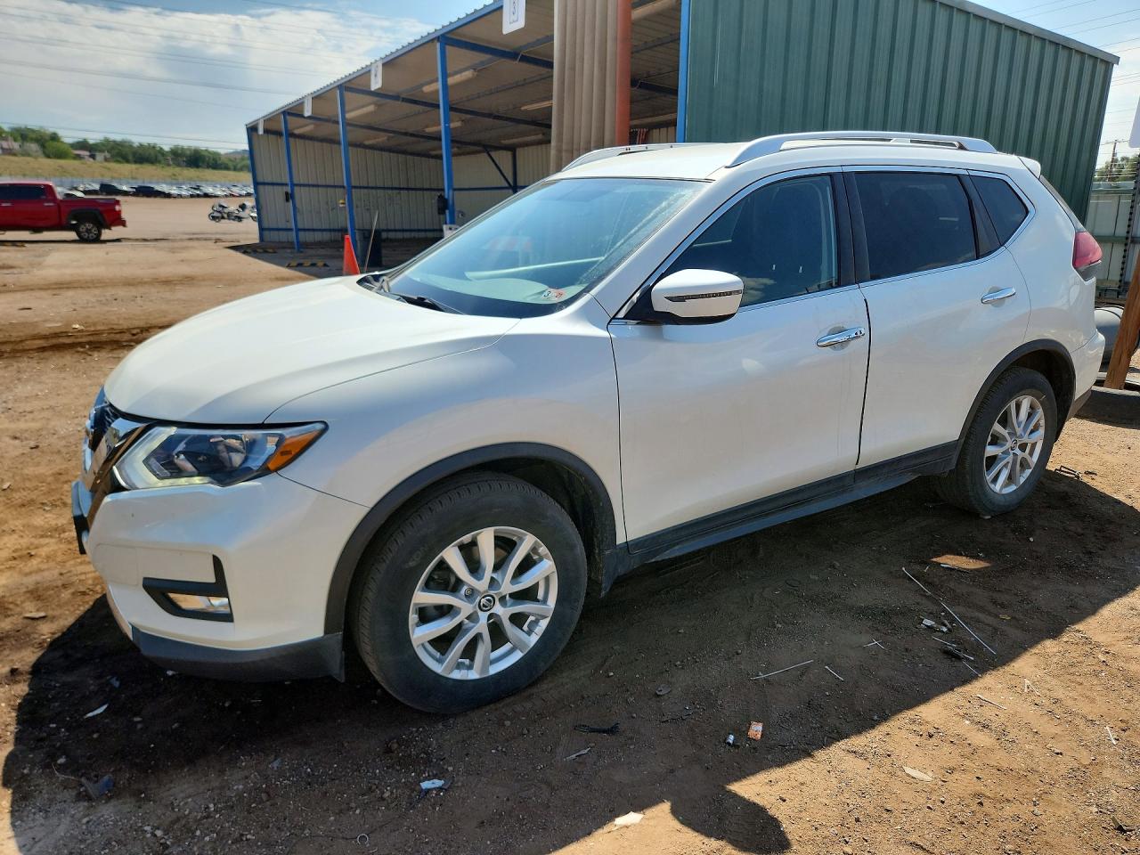 2017 NISSAN ROGUE SV