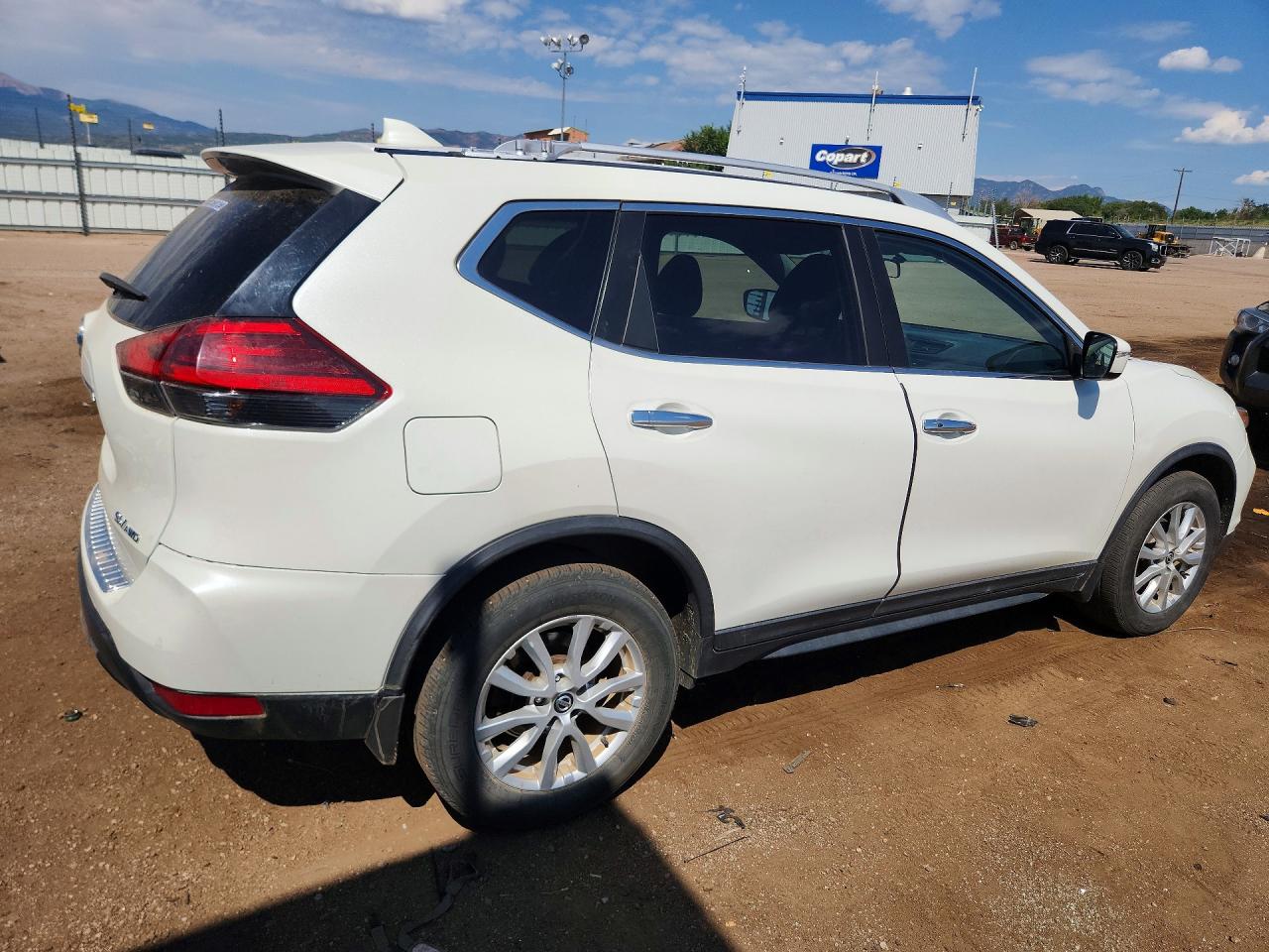 2017 NISSAN ROGUE SV — снимка 3
