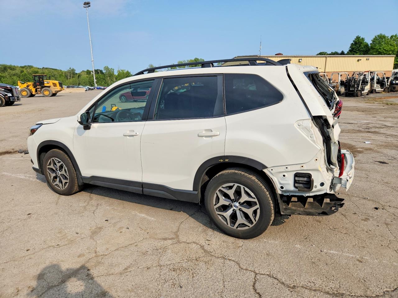 2024 SUBARU FORESTER PREMIUM — снимка 2