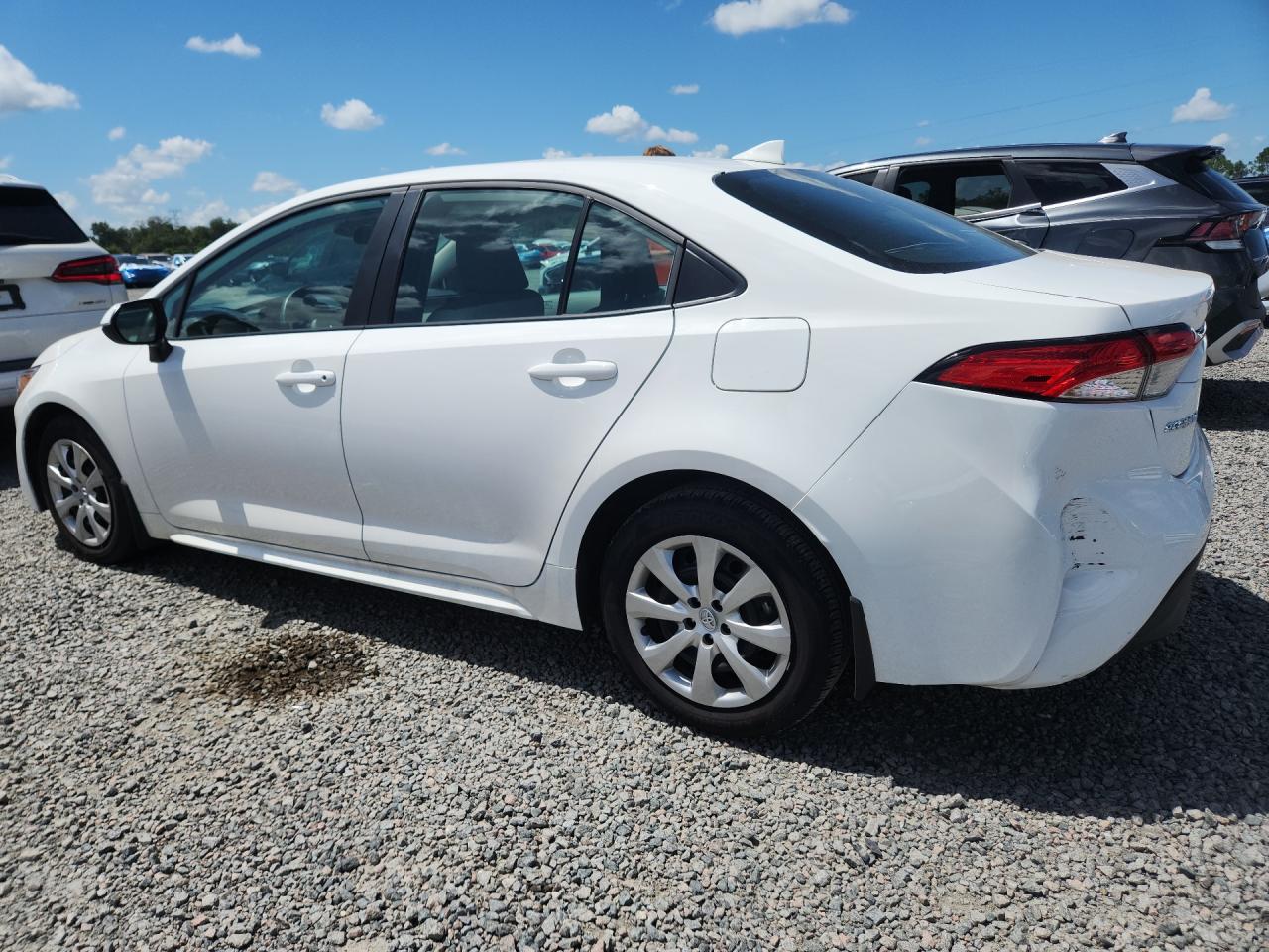 2026 TOYOTA COROLLA LE — снимка 2