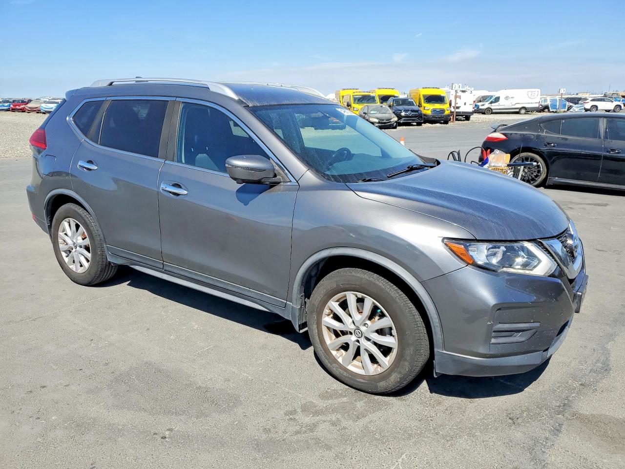 2017 NISSAN ROGUE SV — снимка 4
