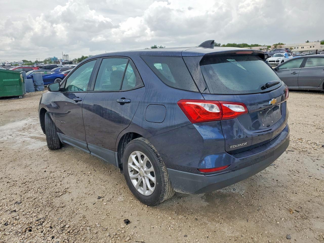 2019 CHEVROLET EQUINOX LS — снимка 2