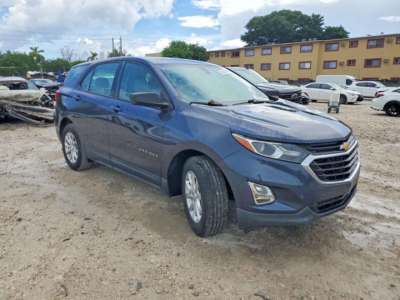 2019 CHEVROLET EQUINOX LS — снимка 4