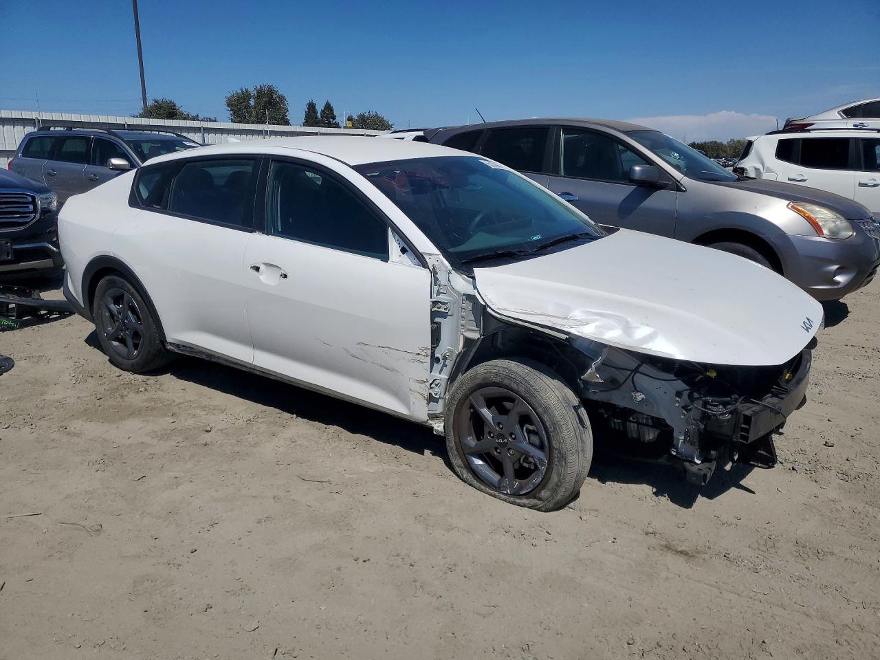 2025 KIA K4 LXS — снимка 4