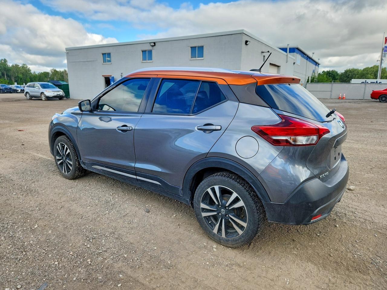 2019 NISSAN KICKS S — снимка 2