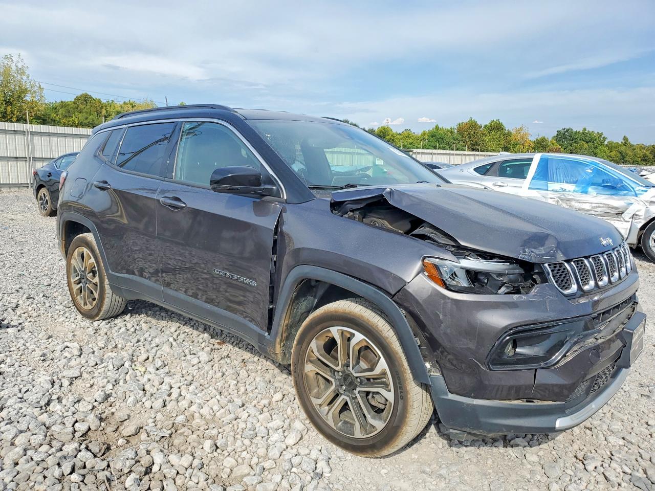2023 JEEP COMPASS LIMITED — photo 4