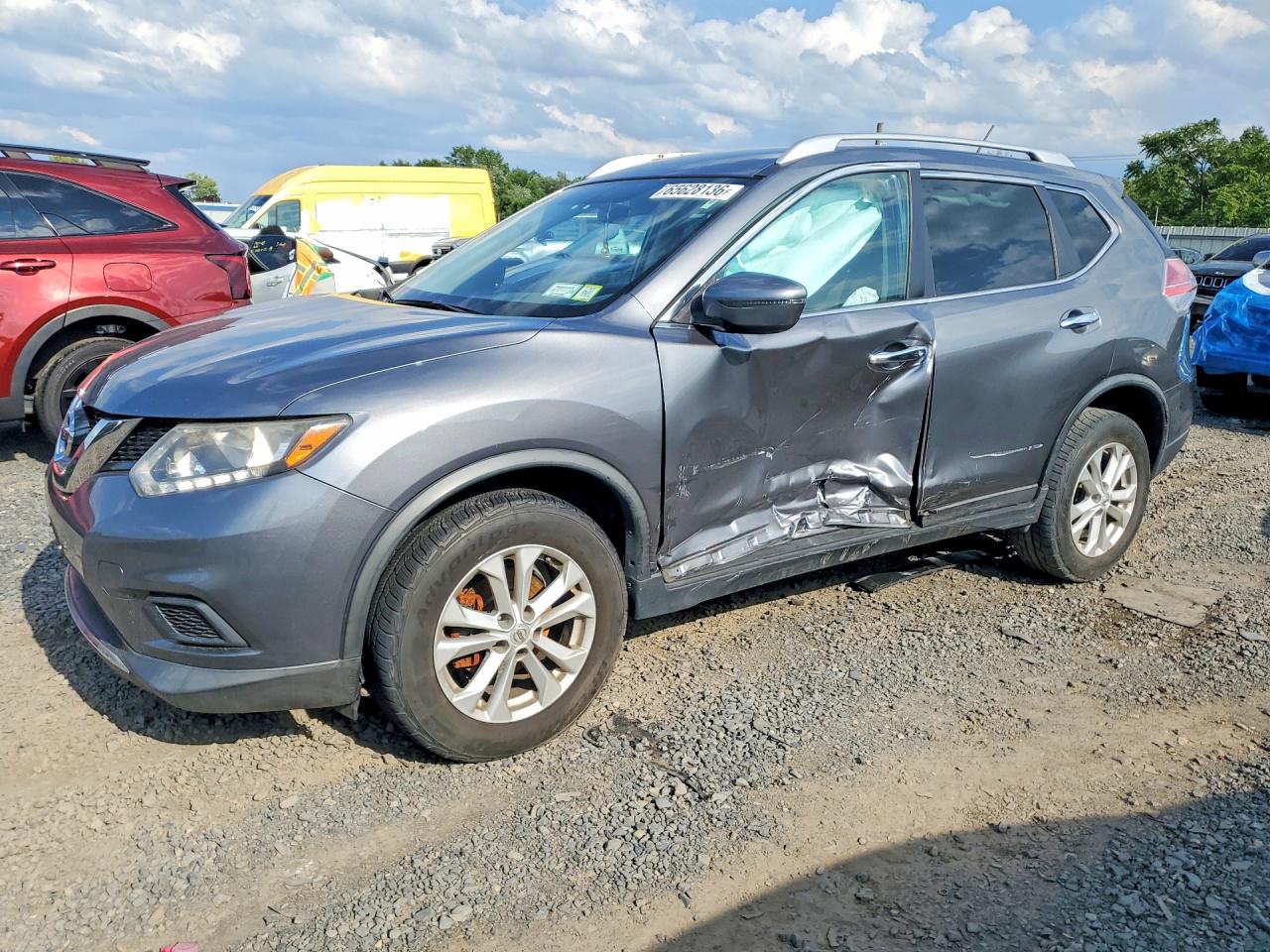 2016 NISSAN ROGUE SV