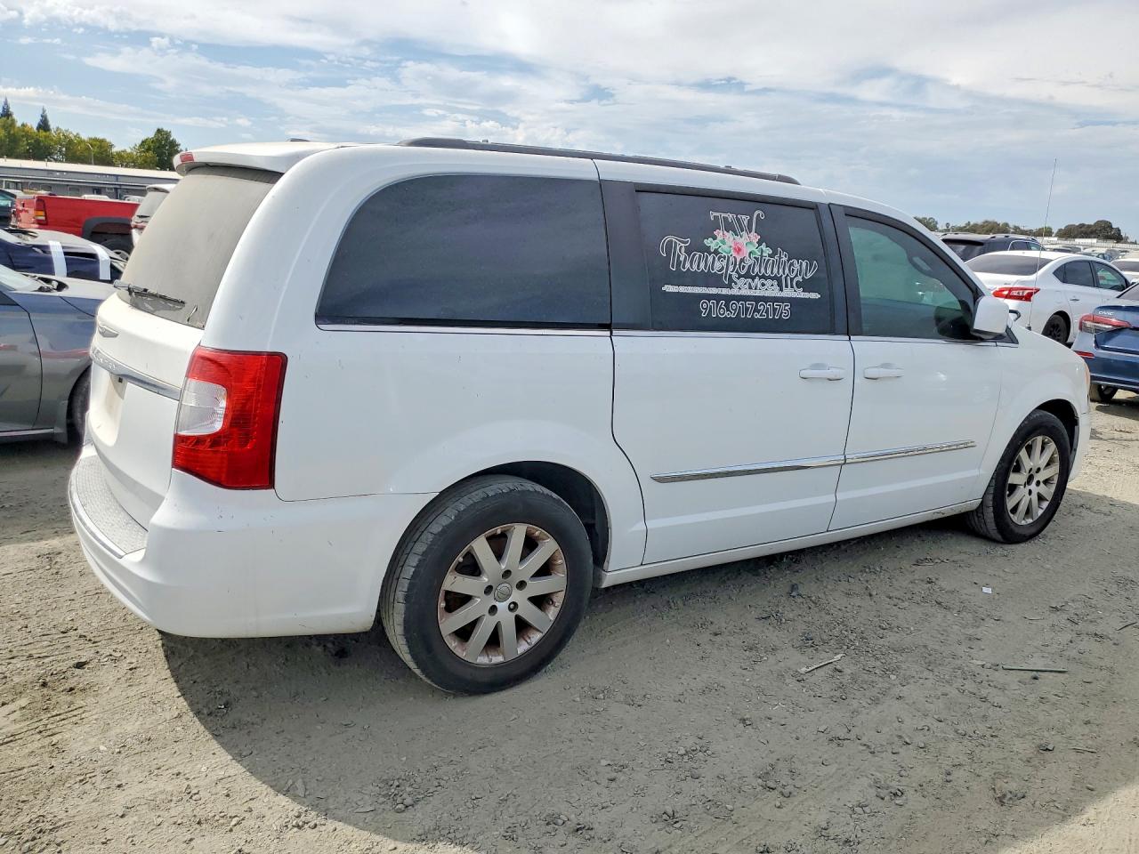 2015 CHRYSLER TOWN & COUNTRY TOURING — снимка 3