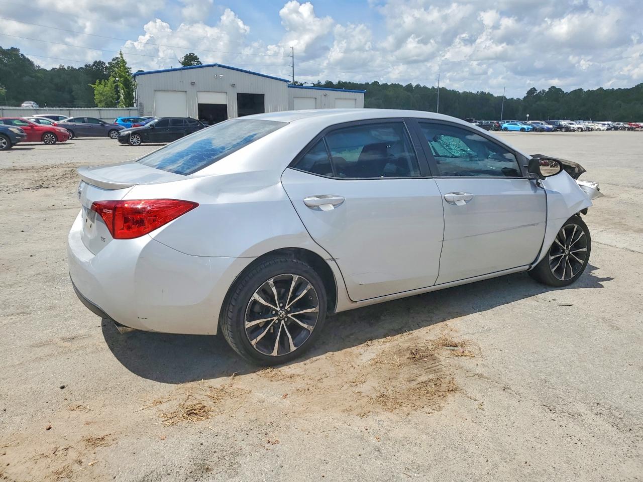 2018 TOYOTA COROLLA SE — снимка 3