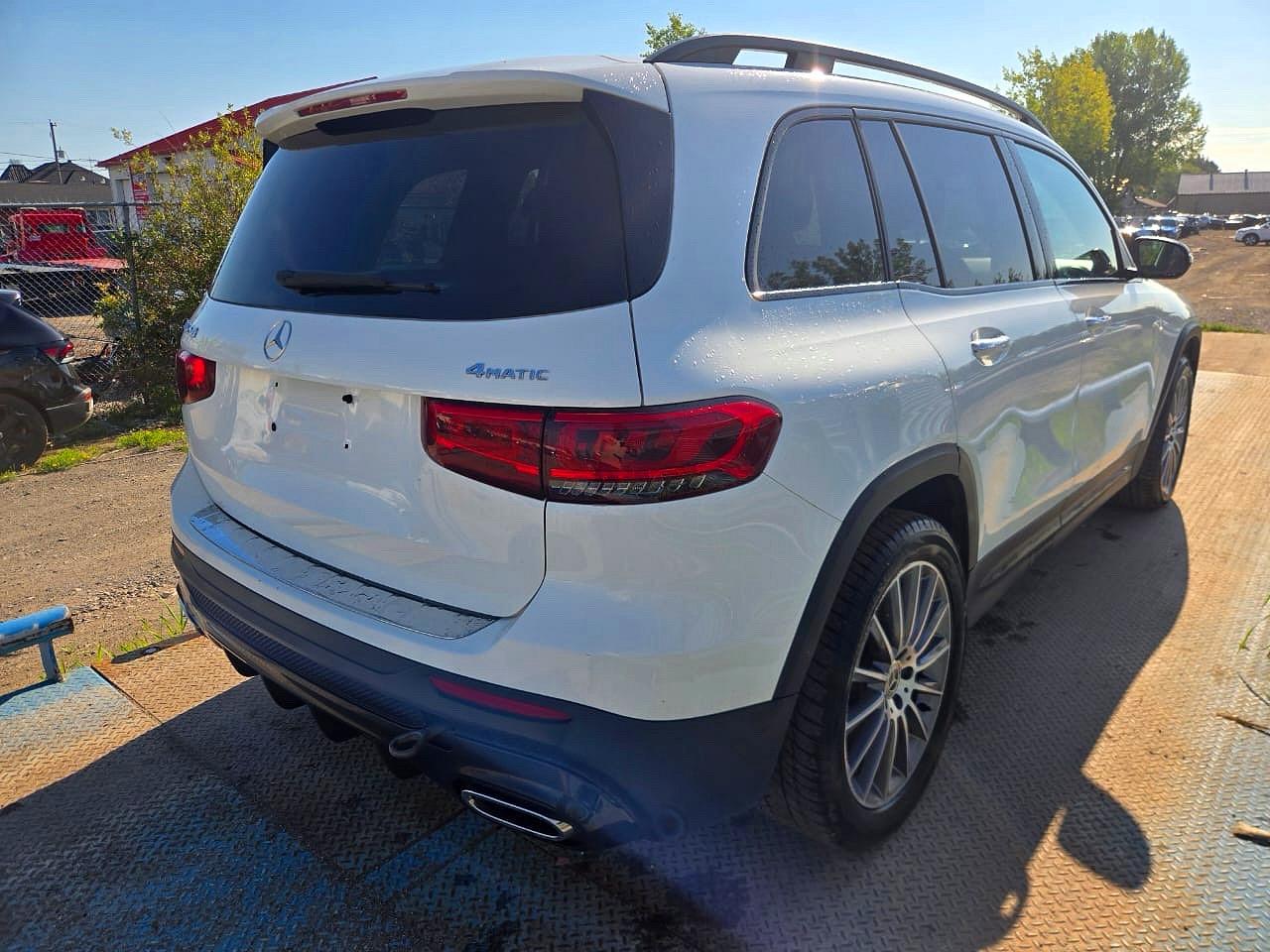 2020 MERCEDES-BENZ GLB 250 4MATIC — снимка 4
