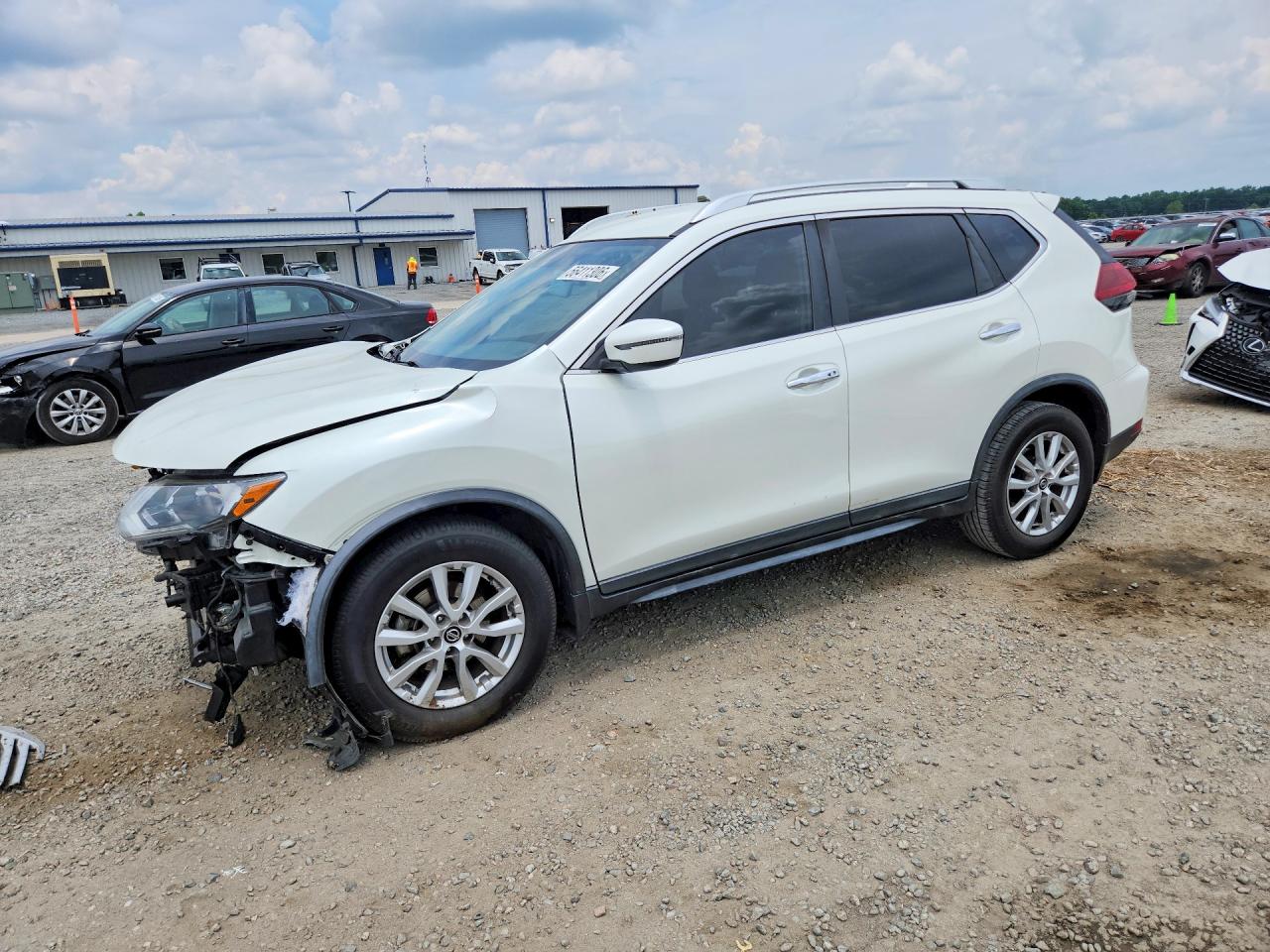 2018 NISSAN ROGUE SV