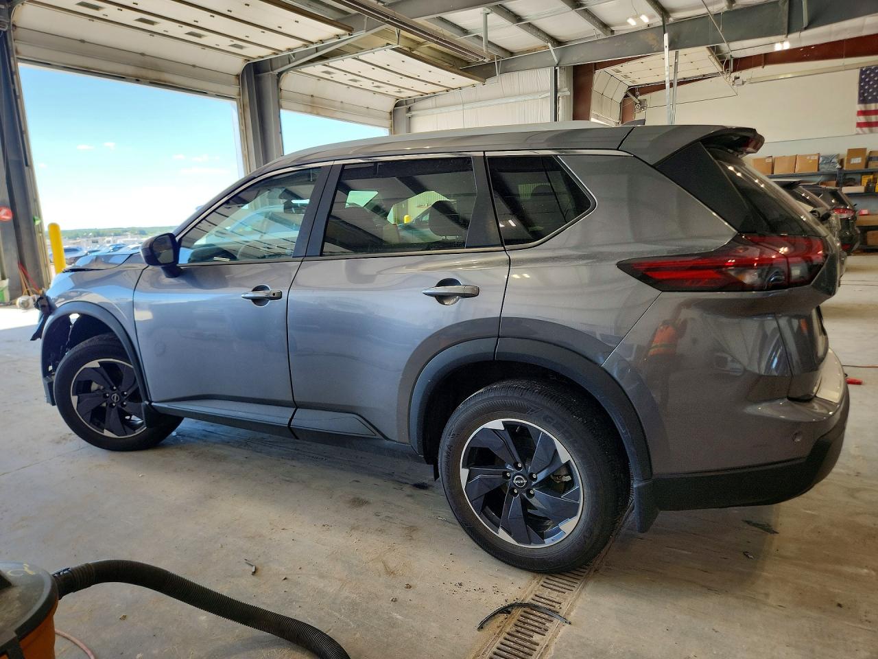 2025 NISSAN ROGUE SV — снимка 2