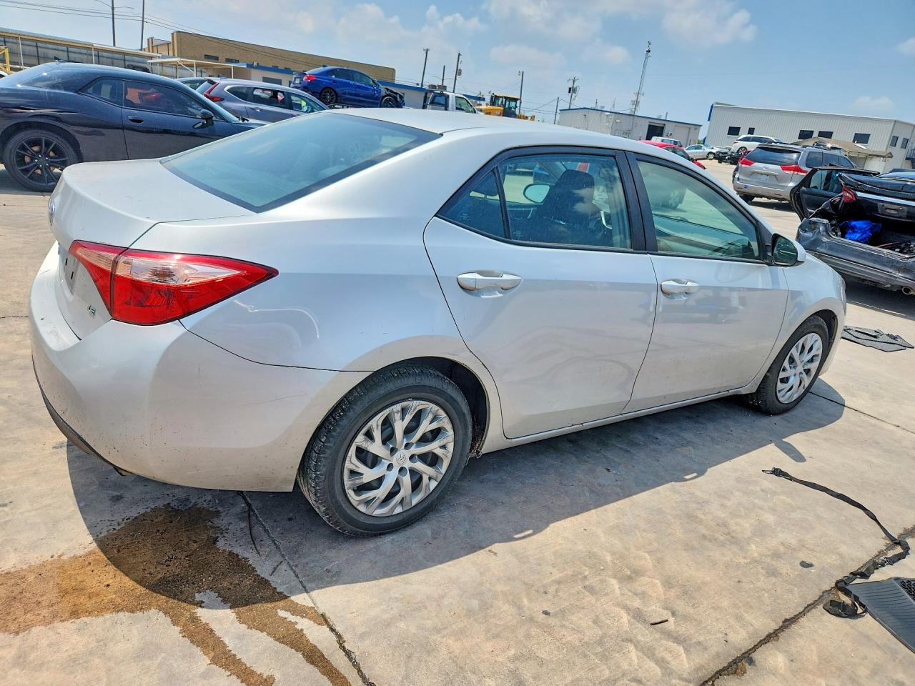 2018 TOYOTA COROLLA LE — снимка 3