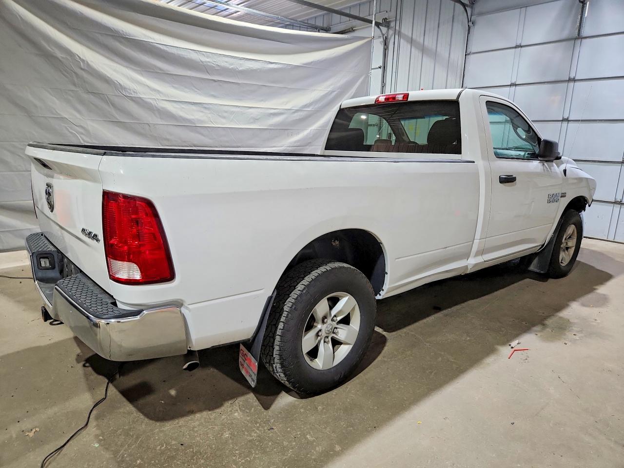 2016 RAM 1500 ST — снимка 3