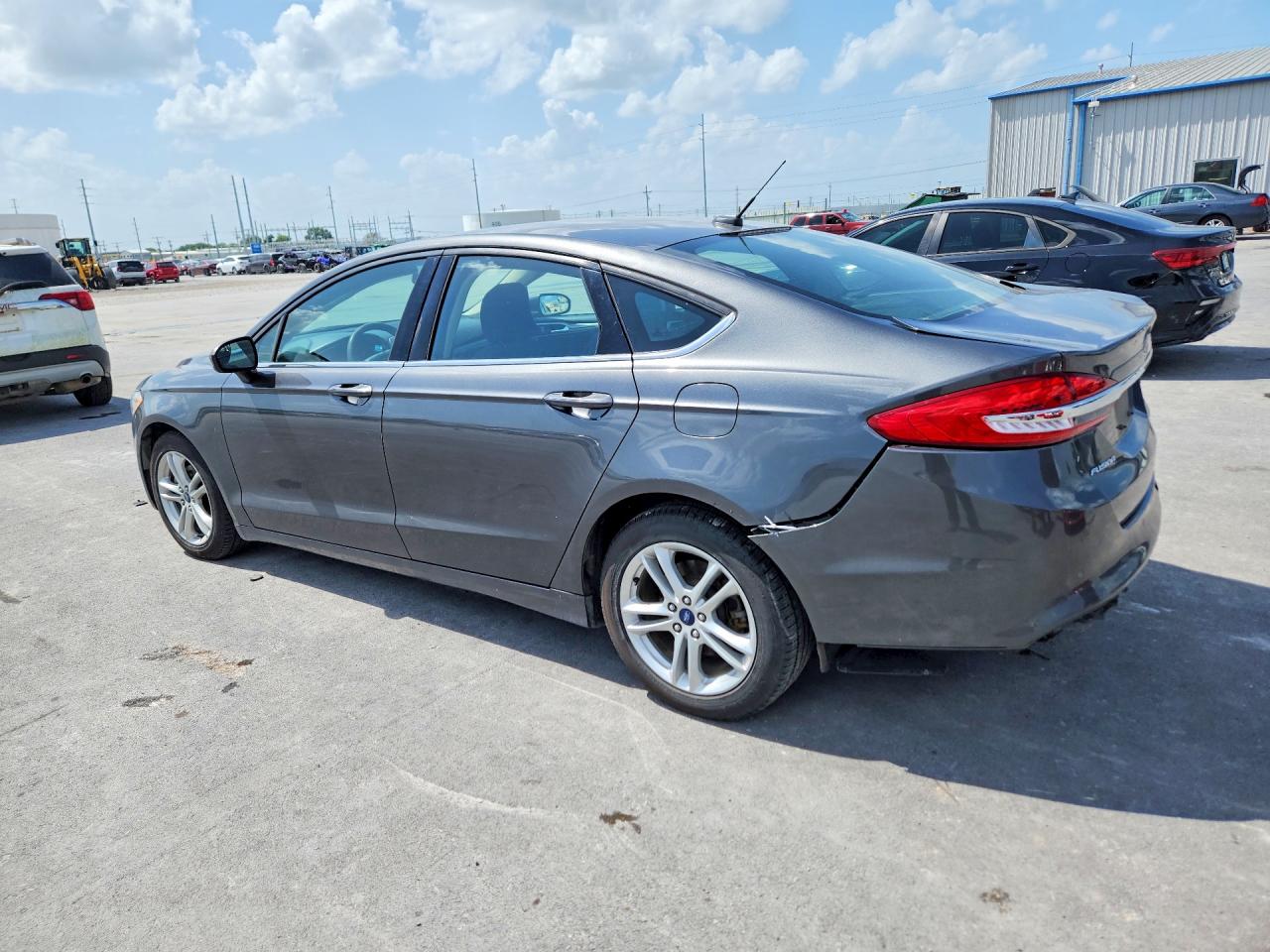 2018 FORD FUSION SE — снимка 2