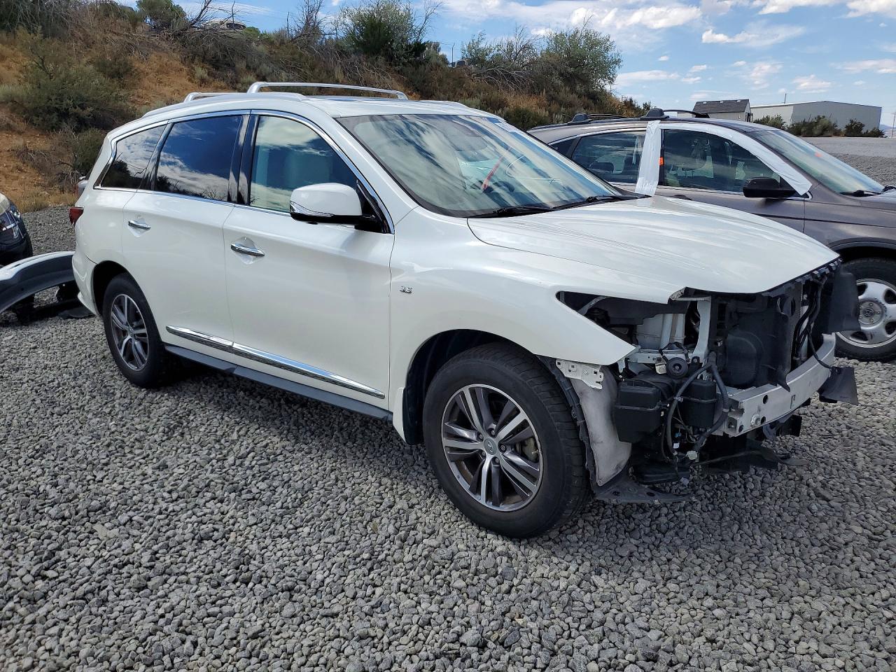 2017 INFINITI QX60 BASE — снимка 4