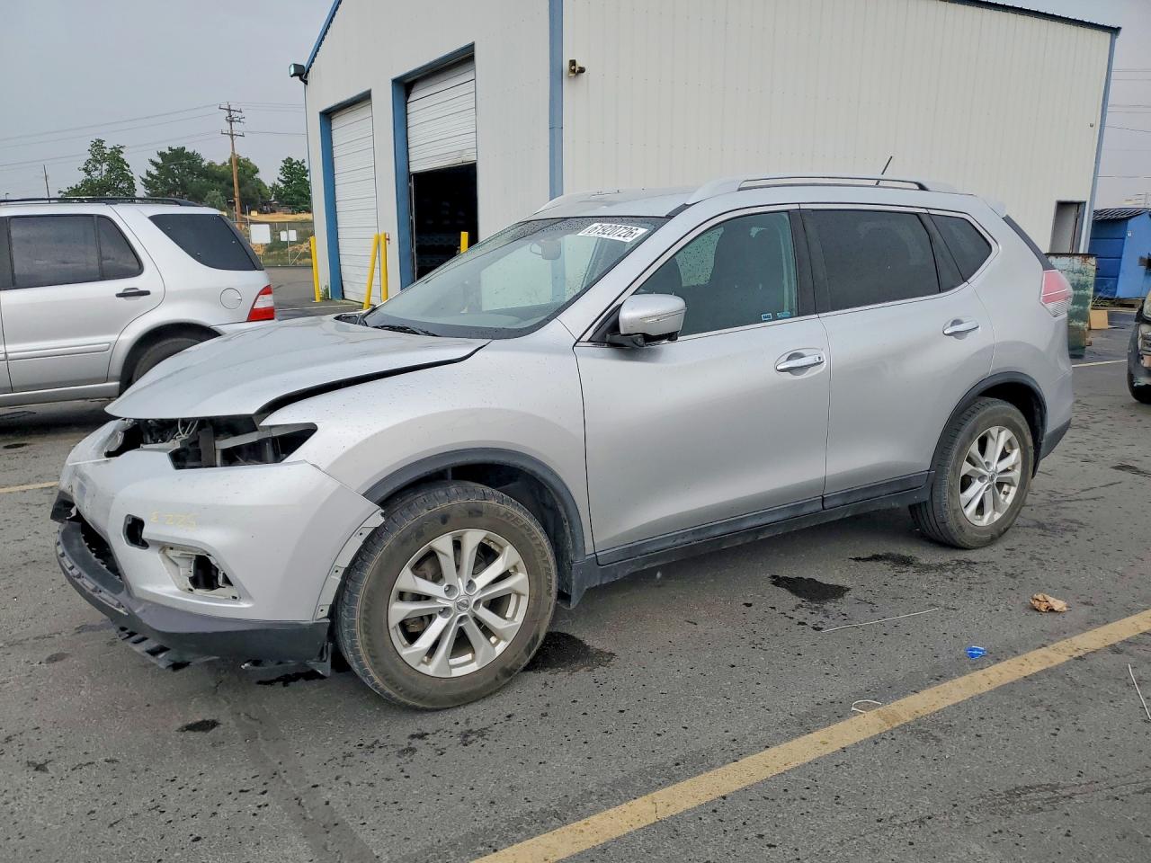 2015 NISSAN ROGUE SV