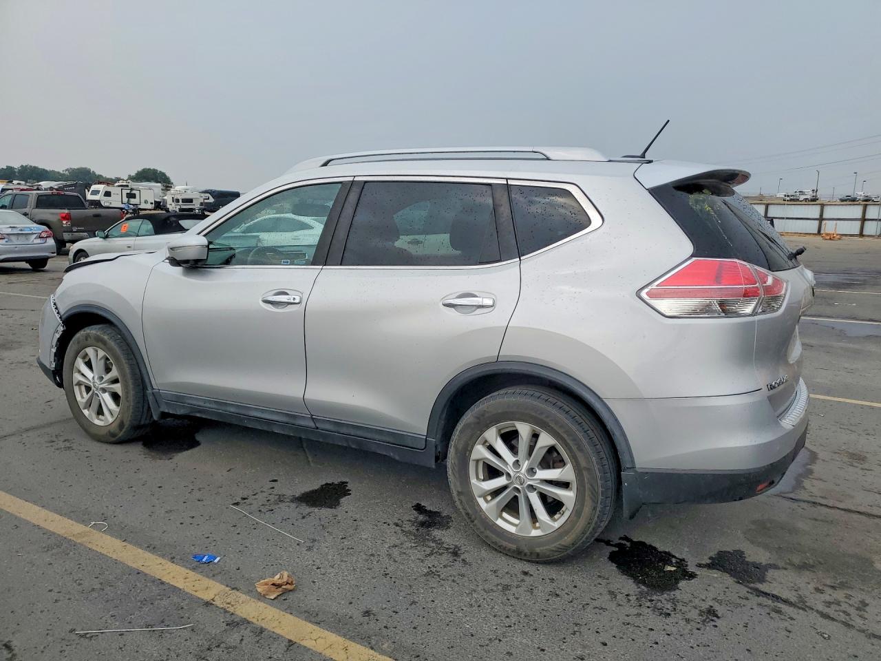 2015 NISSAN ROGUE SV — снимка 2