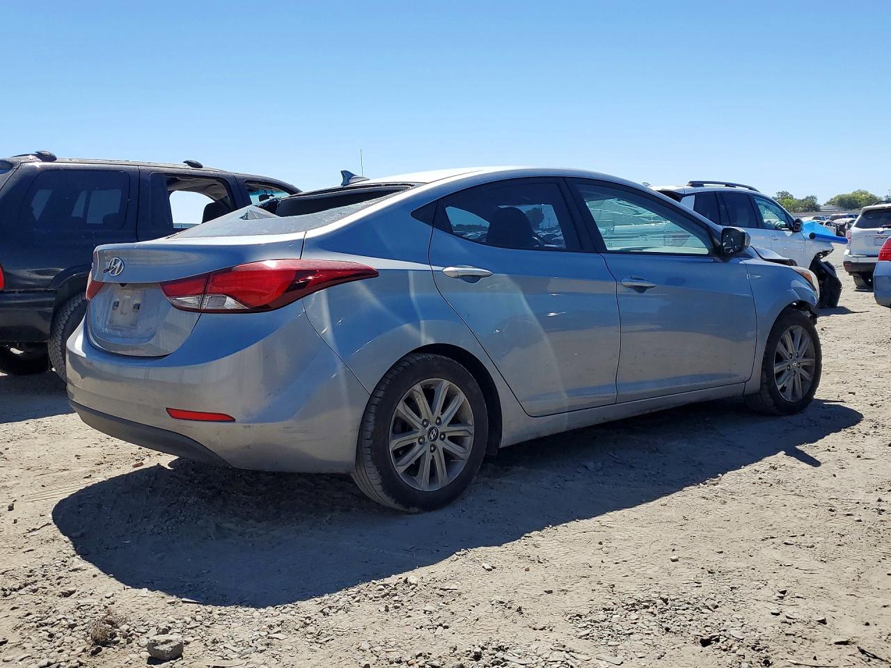 2015 HYUNDAI ELANTRA — снимка 3