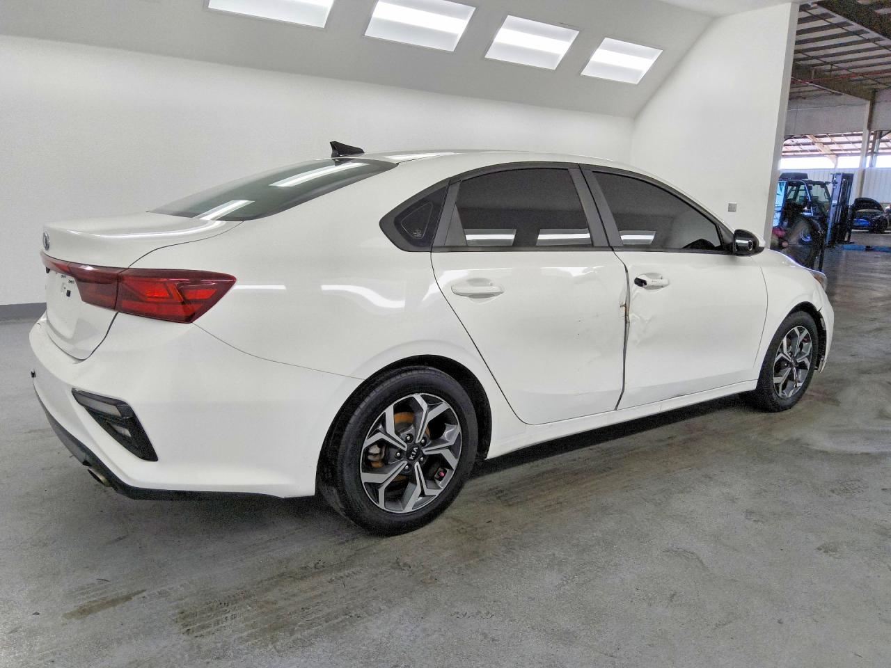 2021 KIA FORTE LXS — снимка 3