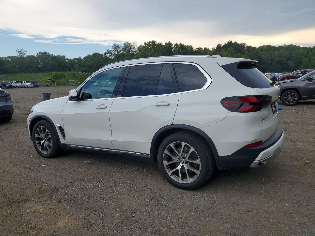2025 BMW X5 XDRIVE40I — снимка 2
