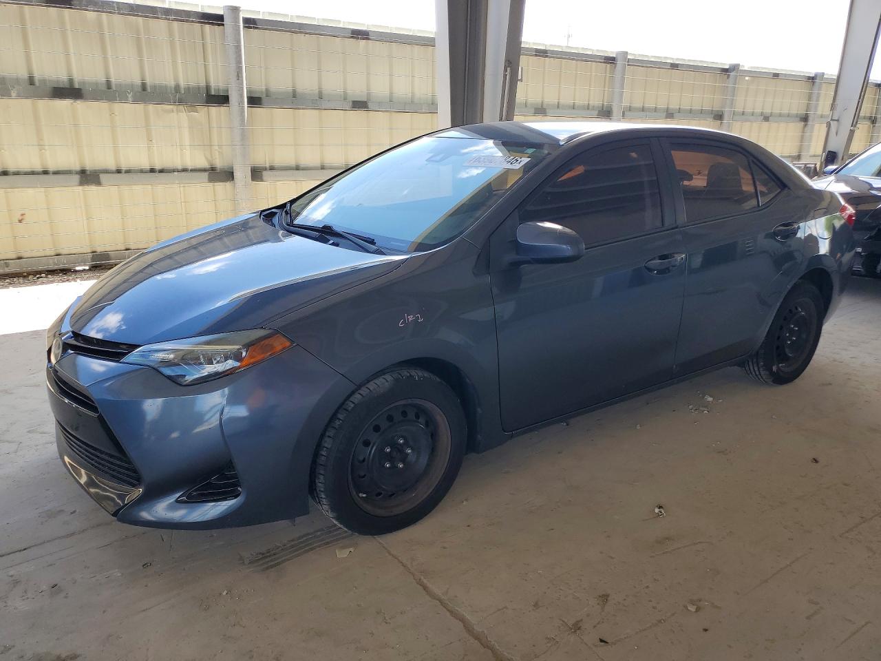 2018 TOYOTA COROLLA LE
