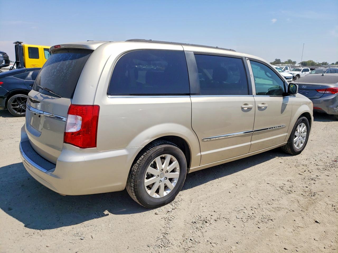 2015 CHRYSLER TOWN & COUNTRY TOURING — снимка 3
