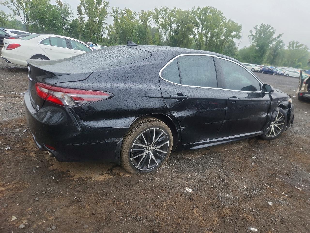 2024 TOYOTA CAMRY SE — снимка 3