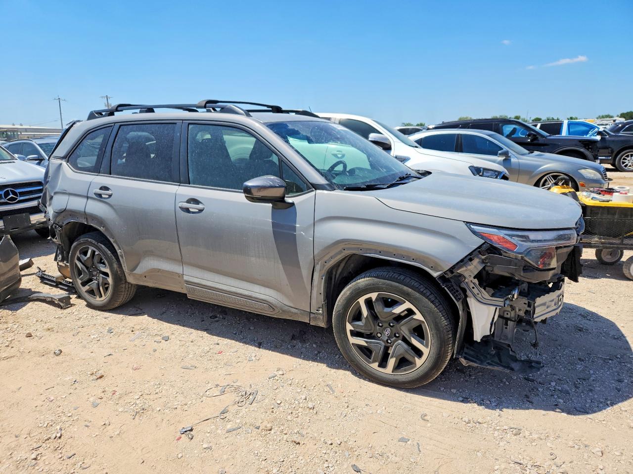 2025 SUBARU FORESTER LIMITED — снимка 4