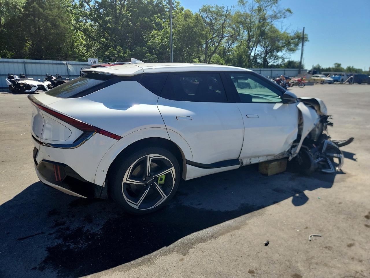 2023 KIA EV6 GT — снимка 3
