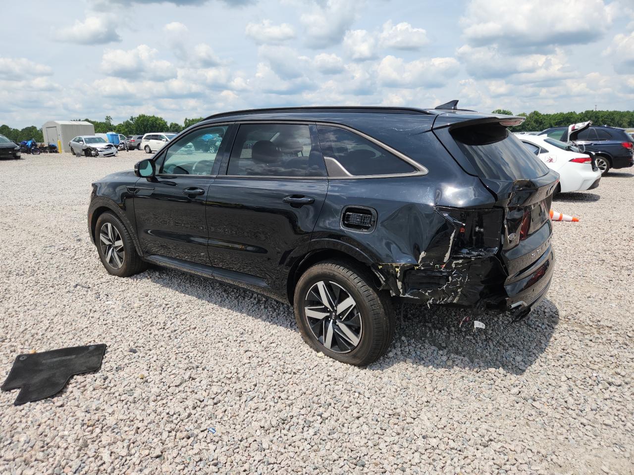 2021 KIA SORENTO S — снимка 2