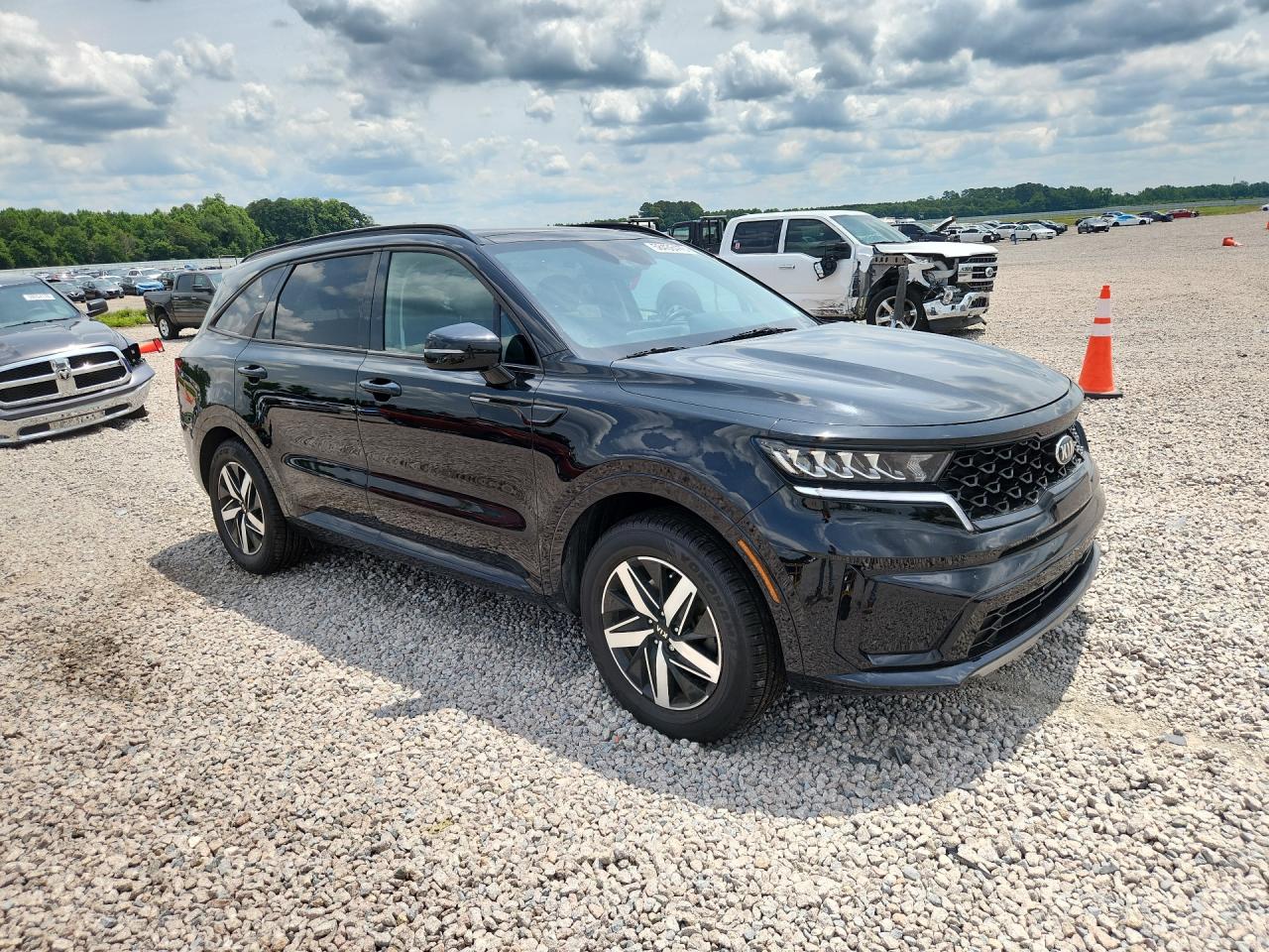 2021 KIA SORENTO S — снимка 4