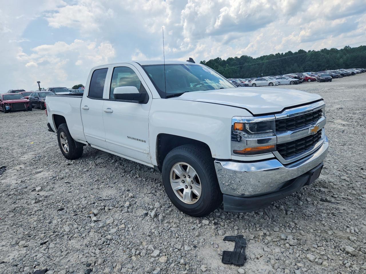 2018 CHEVROLET SILVERADO C1500 LT — снимка 4