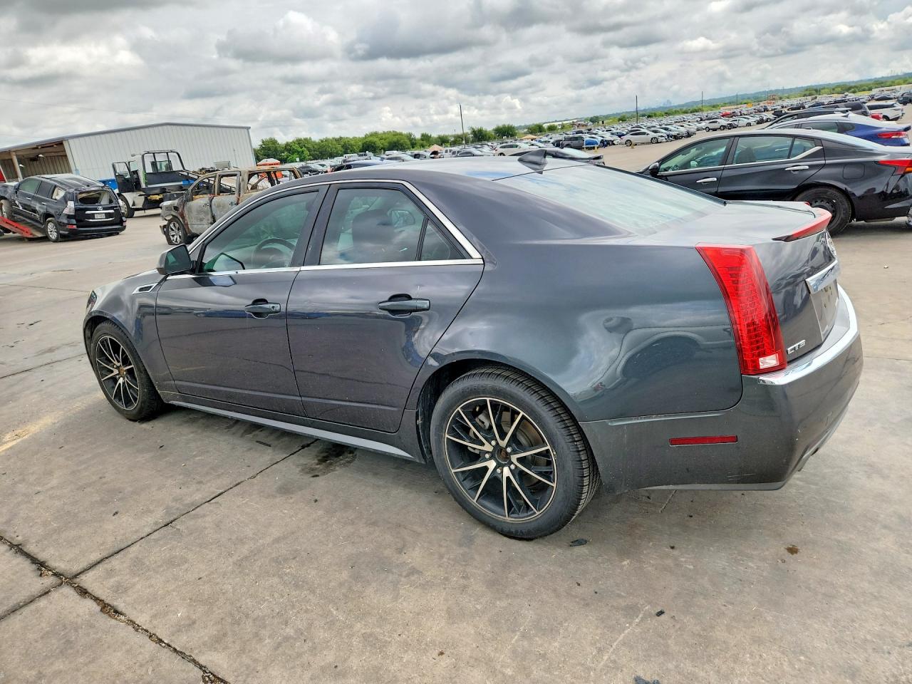 2013 CADILLAC CTS LUXURY COLLECTION — снимка 2