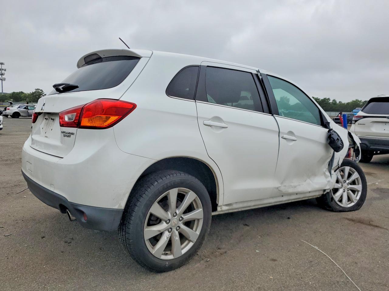 2015 MITSUBISHI OUTLANDER SPORT SE — снимка 3