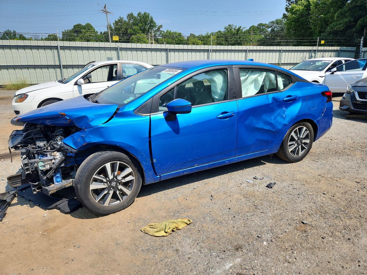 2021 NISSAN VERSA SV