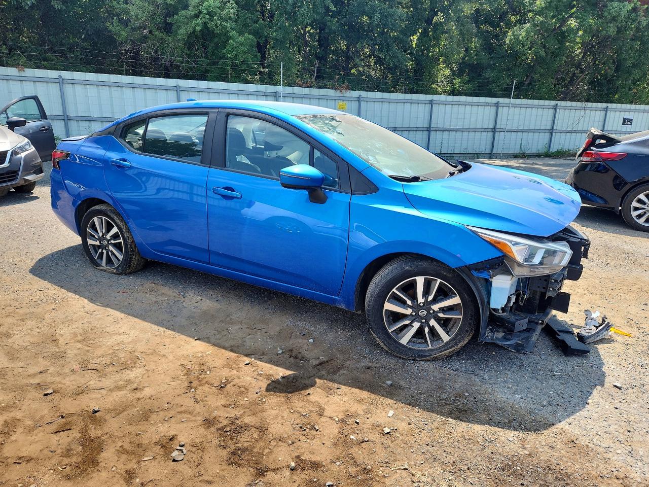 2021 NISSAN VERSA SV — снимка 4