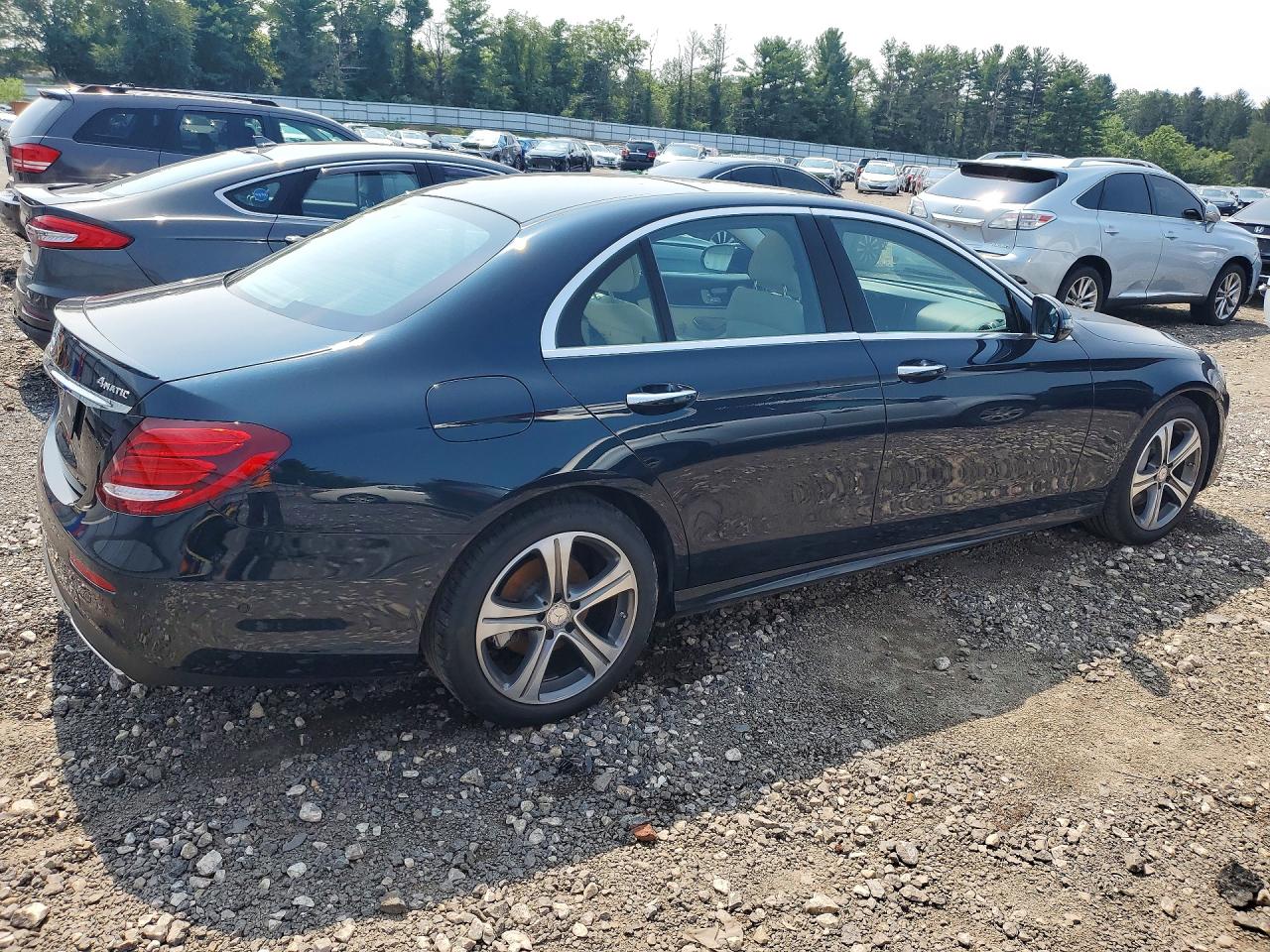2017 MERCEDES-BENZ E 300 4MATIC — снимка 3