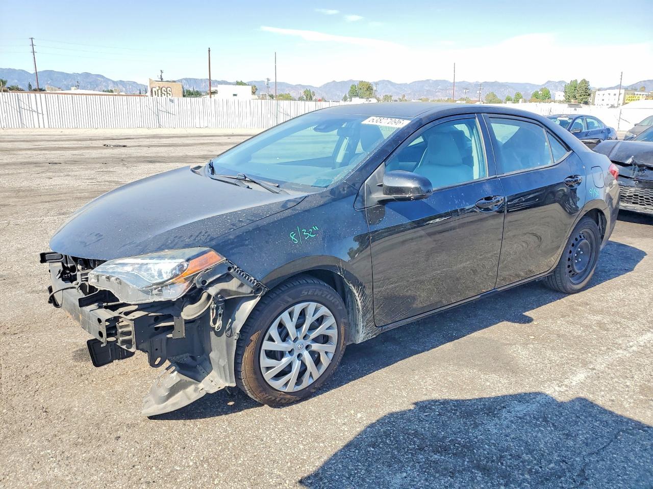 2018 TOYOTA COROLLA LE
