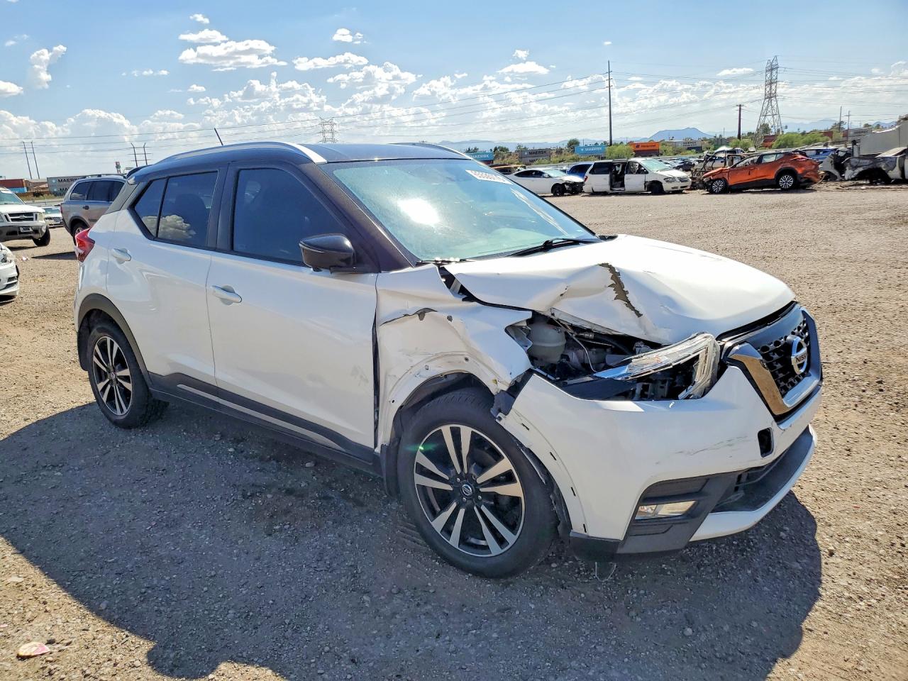 2019 NISSAN KICKS SR — снимка 4