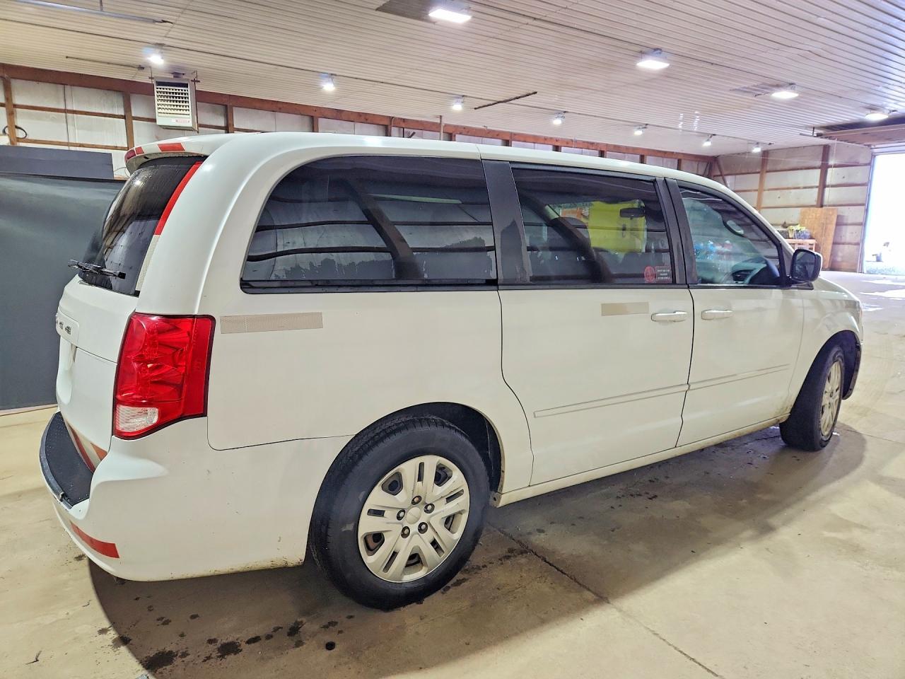 2016 DODGE GRAND CARAVAN SE — снимка 3