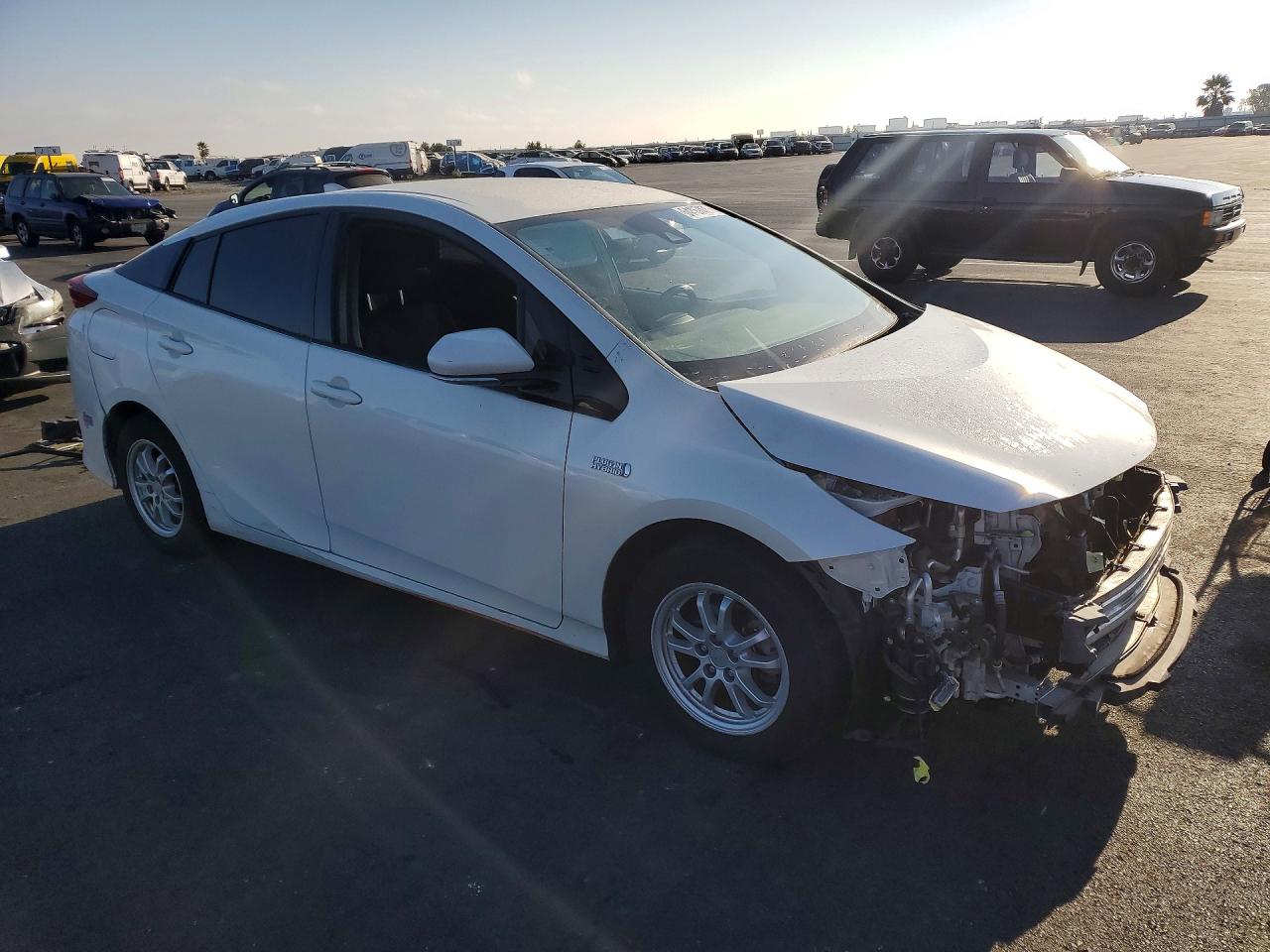2018 TOYOTA PRIUS PRIME PLUS — снимка 4